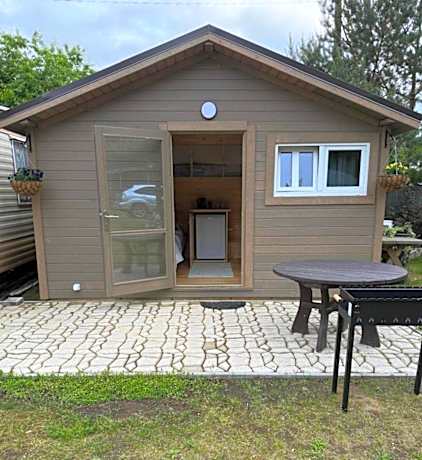 Bungalow with Garden View