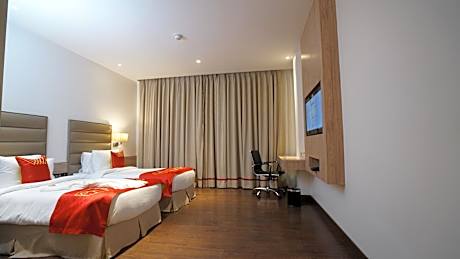 Executive Twin Non-Smoking Room