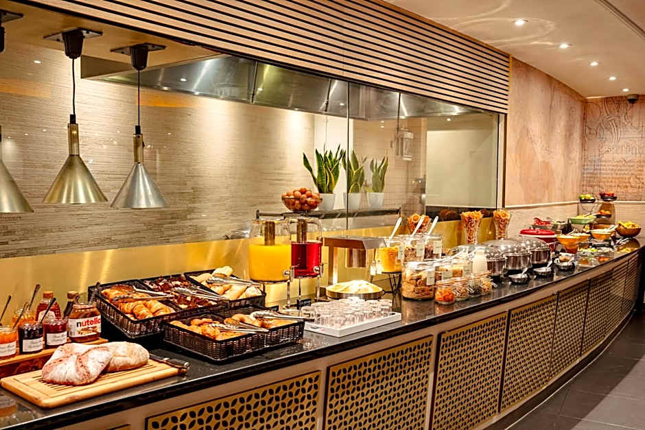 Sheraton Skyline Hotel London Heathrow