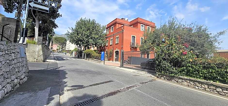 Villa Astoria