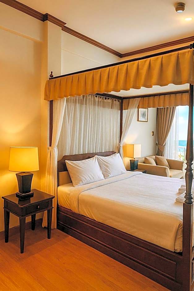 Orchid Hotel and Spa Kalim Bay