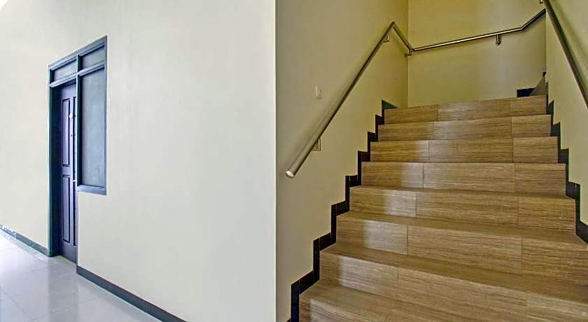 OYO 2753 Irma's Residence