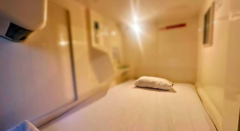Capsule Inn Otsuka – Men Only