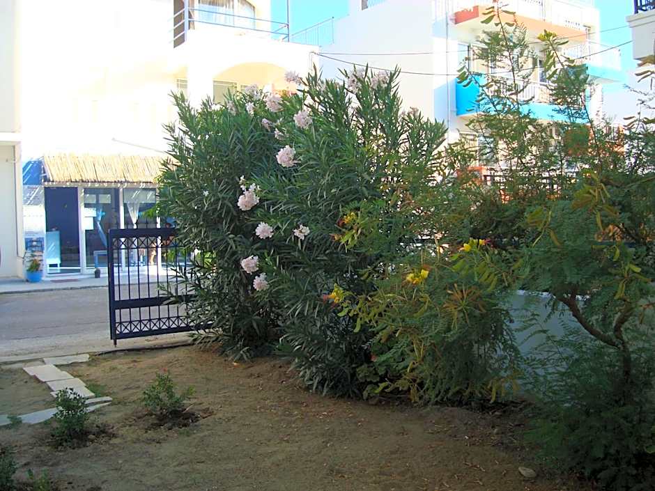 Philippos Studios & Apartments