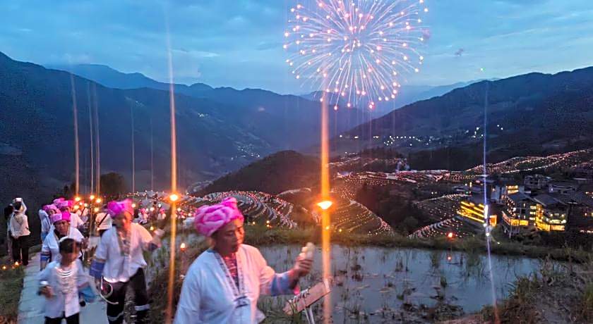 Longji Holiday Hotel