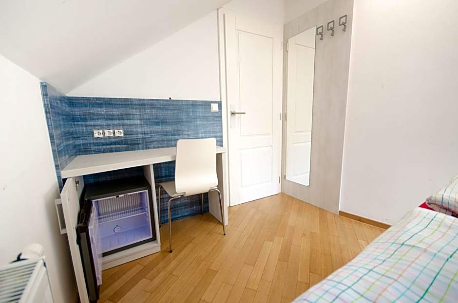H2O Hostel
