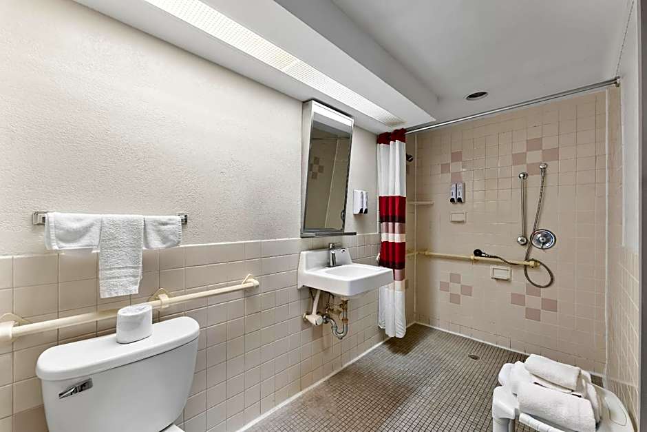 Red Roof Inn Lancaster