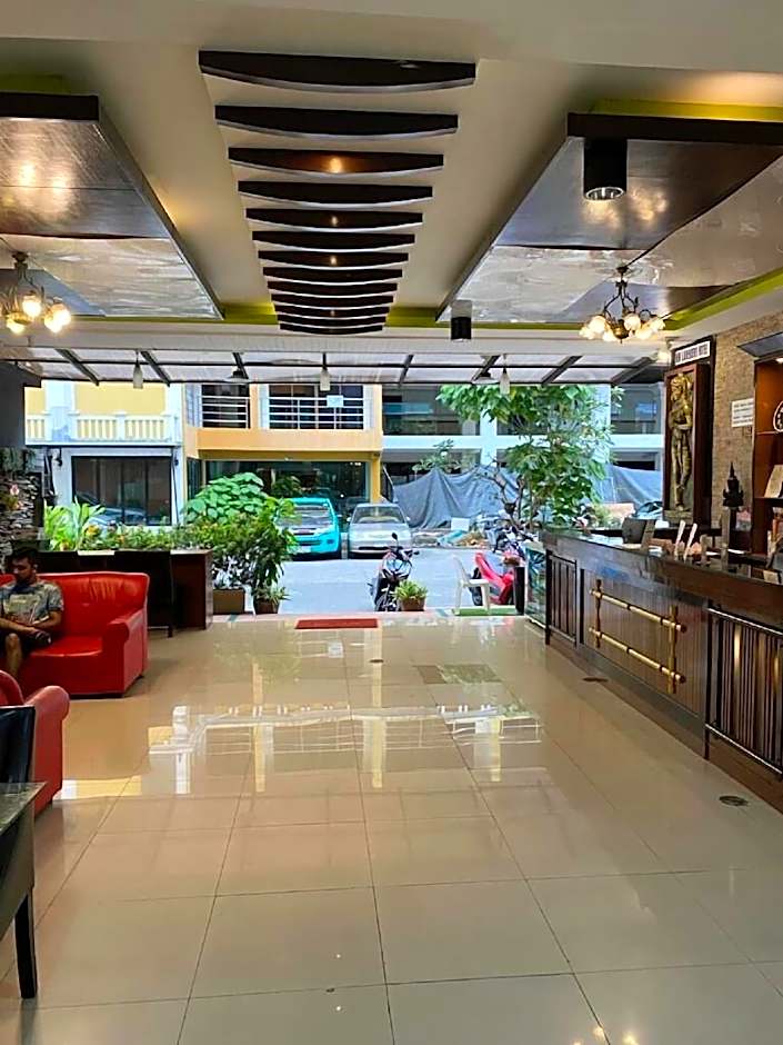 Lavender Hotel Patong, Phuket