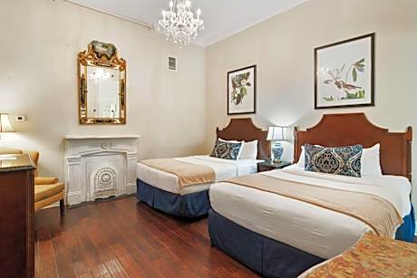 Standard Room with Two Queen Beds