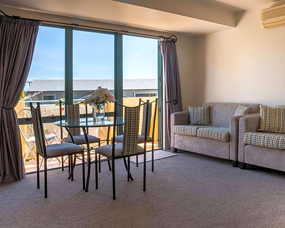 Tuscany Gardens Motor Lodge