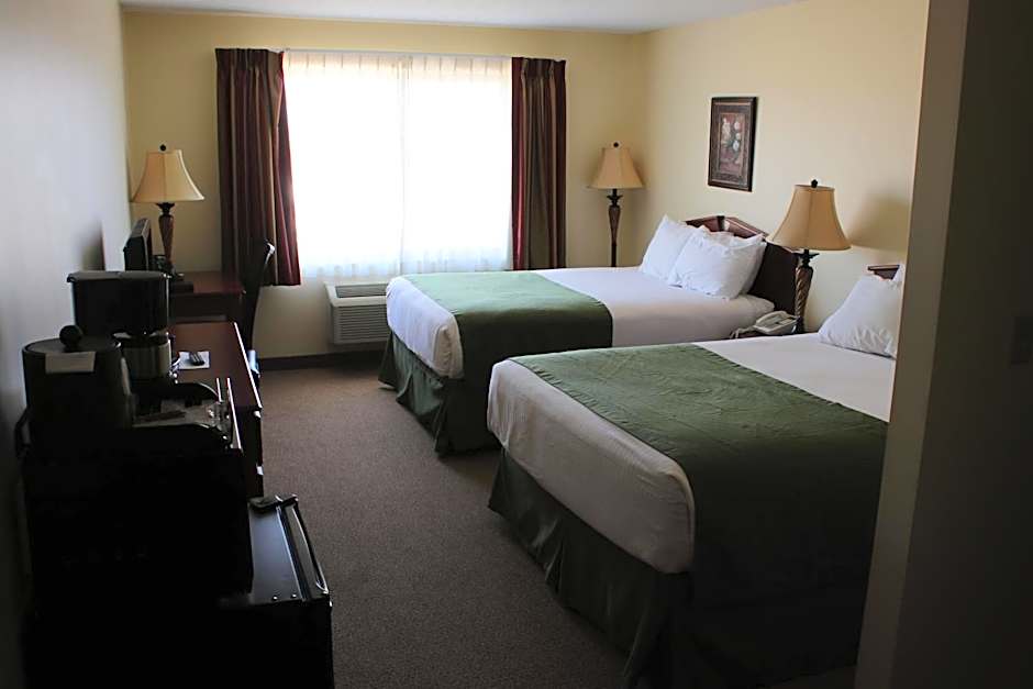 The Edgewood Hotel and Suites