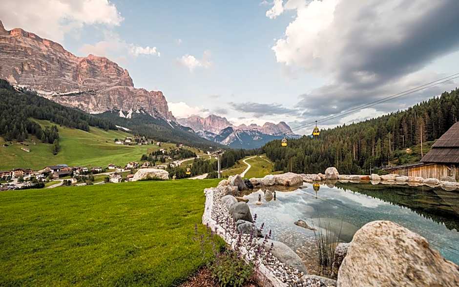 Surega - Idyllic Farmhouse