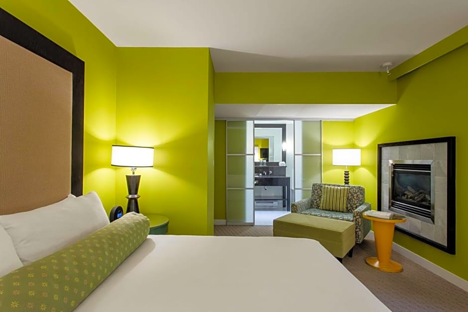 Opus Vancouver