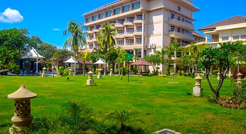 Lombok Raya Hotel