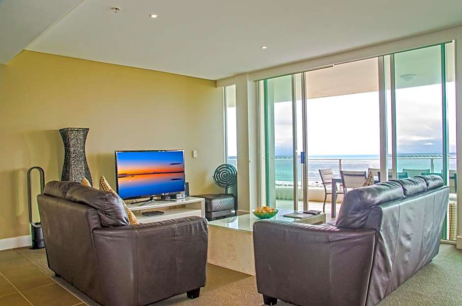 Kirra Surf Apartments