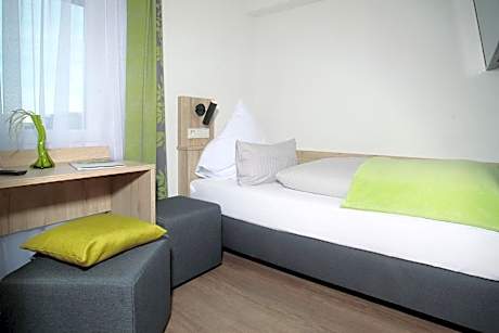 Small Single Room