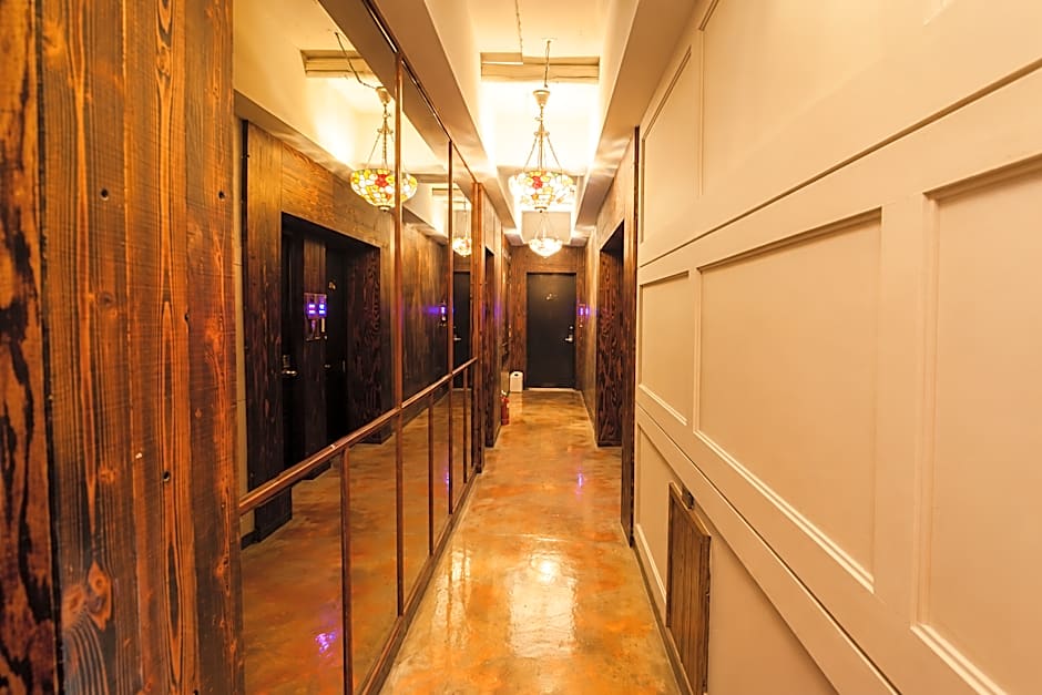February Hotel SeongSeo