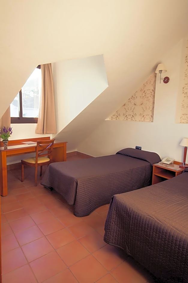 I AM La Posada Hotel and Apartment