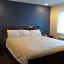 Surf City Inn and Suites