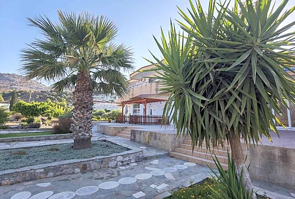 Vlycha Beach Apartments