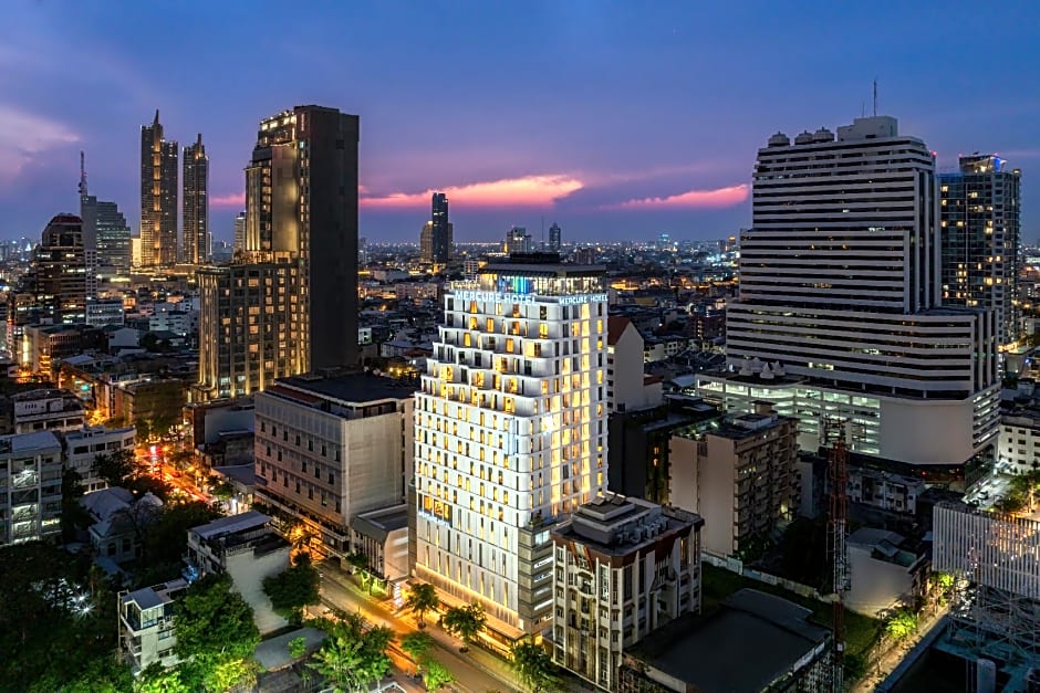 Mercure Bangkok Surawong