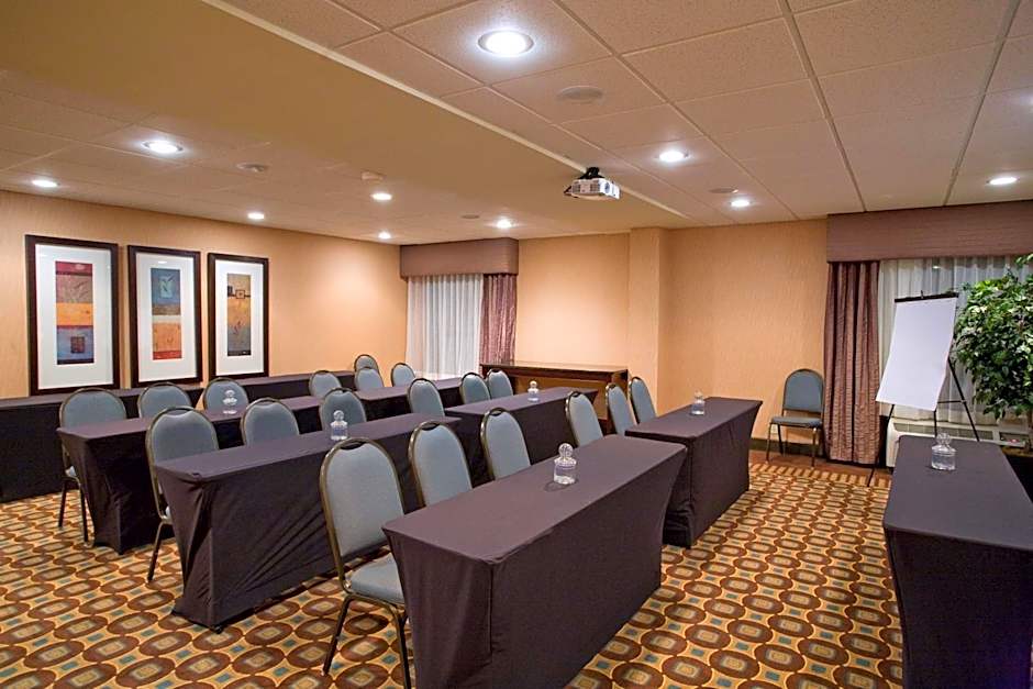 Hampton Inn By Hilton Atlanta/Newnan