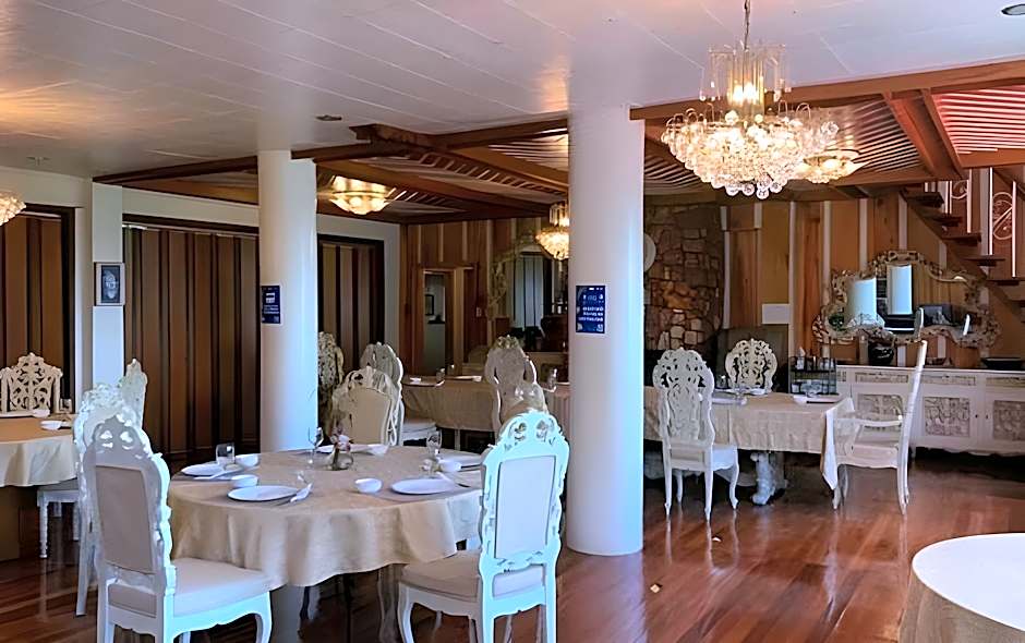 Villa Silvina Hotel and Restaurant