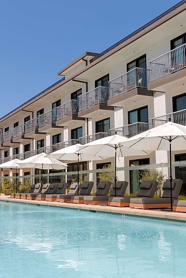 The Lum Hotel Los Angeles Stadium District