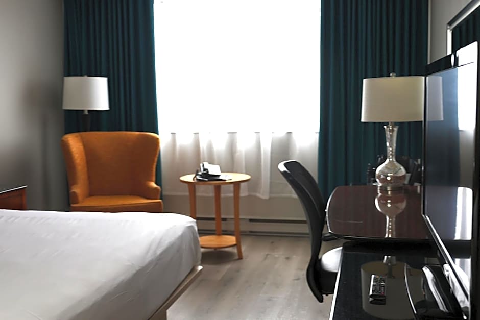 Travelodge Hotel & Convention Center by Wyndham Quebec City