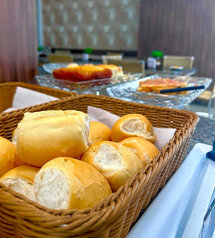 Premier Pallace Hotel