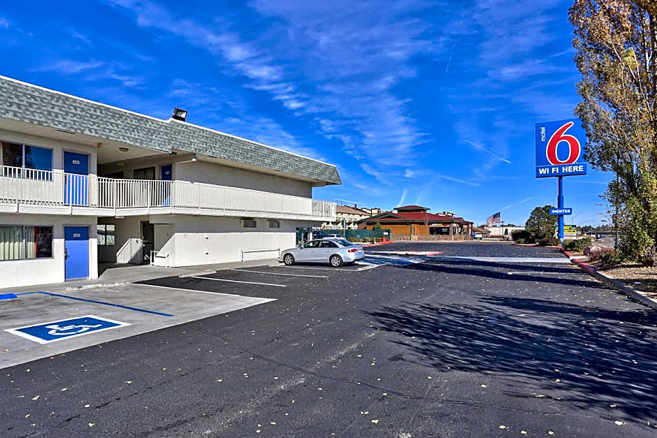 Motel 6-Flagstaff, AZ - Butler