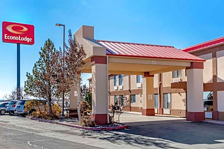 Econo Lodge Pueblo North