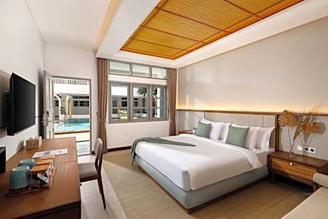 Mahata Pool Level - First Floor