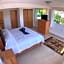 VILLA COSTERA HOTEL BOUTIQUE