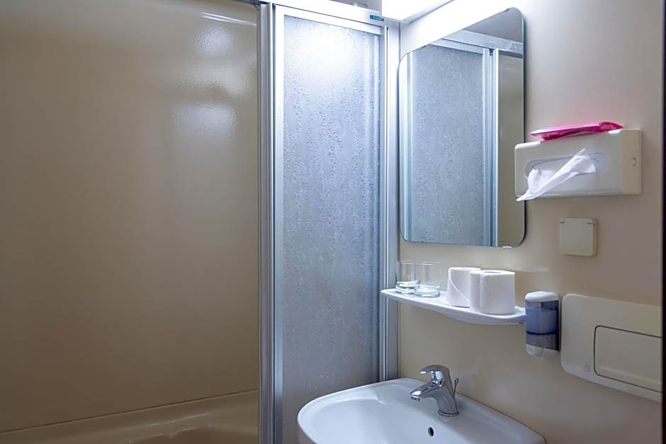 Hotel & Hostel Sandwirt