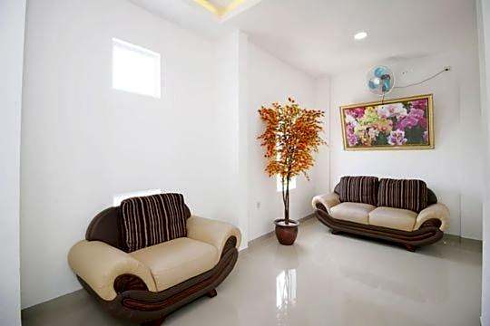 RedDoorz Plus Syariah at Polamas Andalas