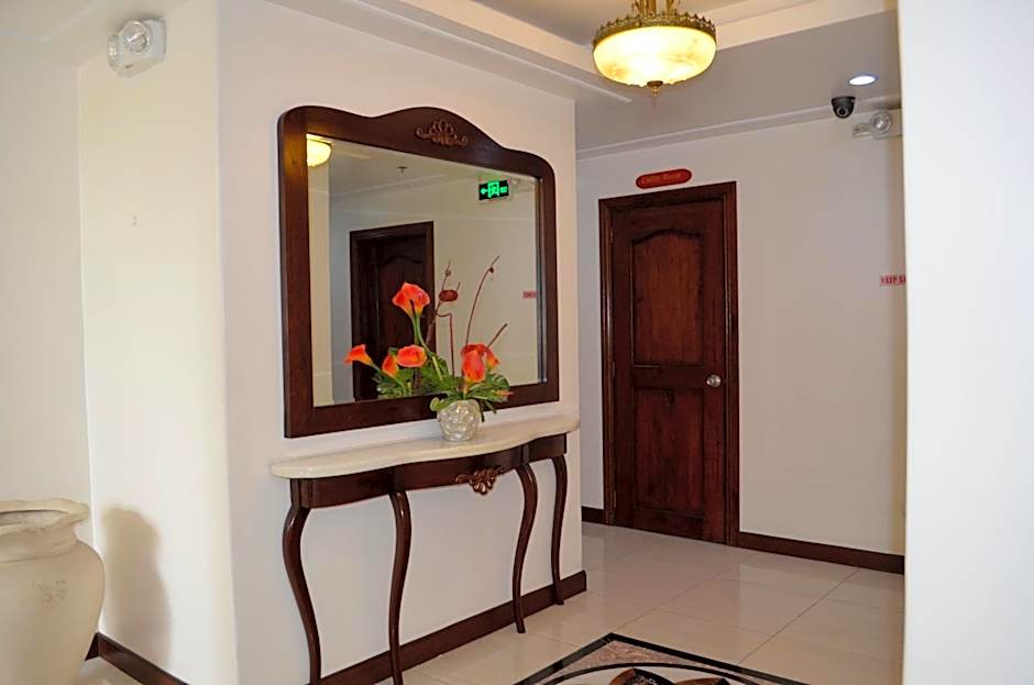 Grand Isabella Residences