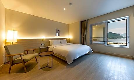 Hotel Yaja Masan Odong Branch