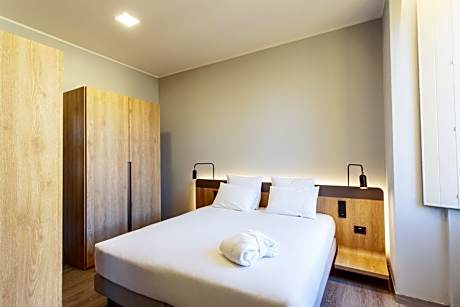 Executive Apartment