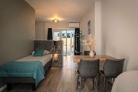 Triple Room with Terrace