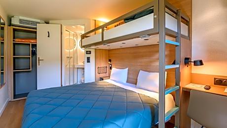 Standard Queen Room with One Bunk Bed