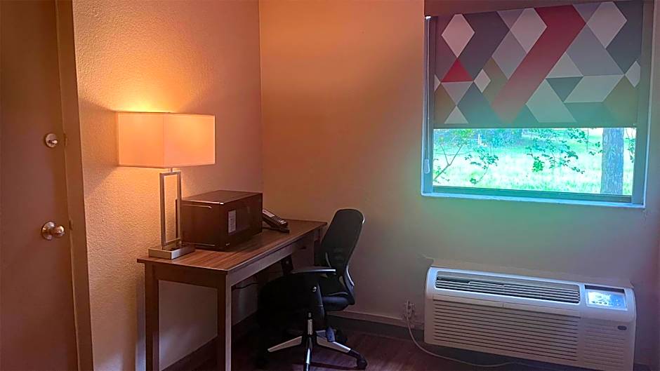 Motel 6 Motel 6 Lake City, FL Medical Center