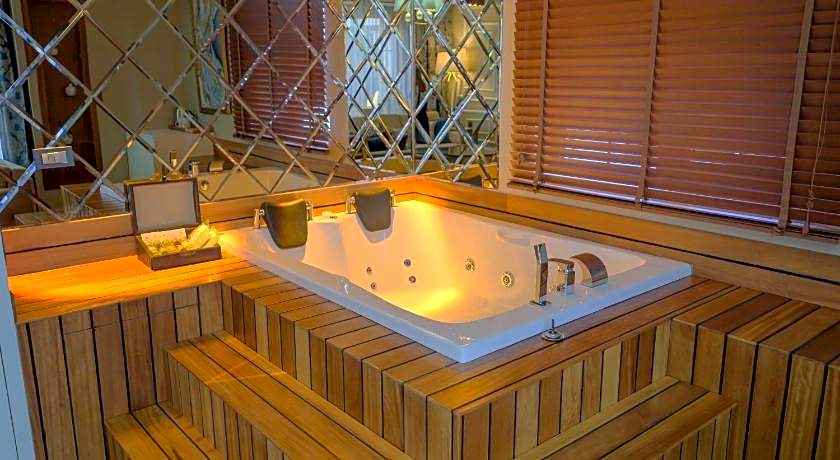 Elysium Green Suites