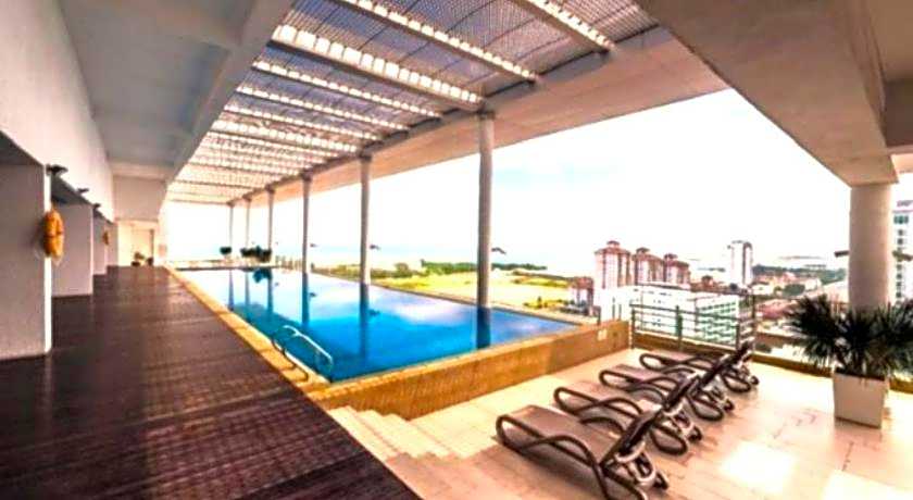 The Straits Hotel & Suites