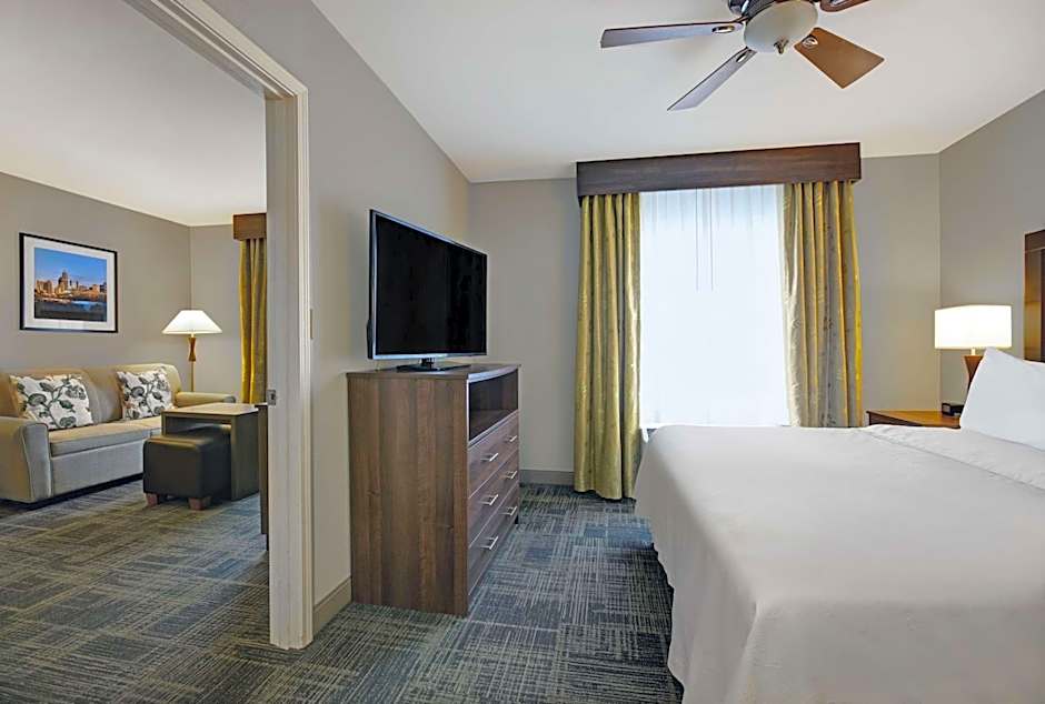 Homewood Suites By Hilton Charlotte/Ayrsley