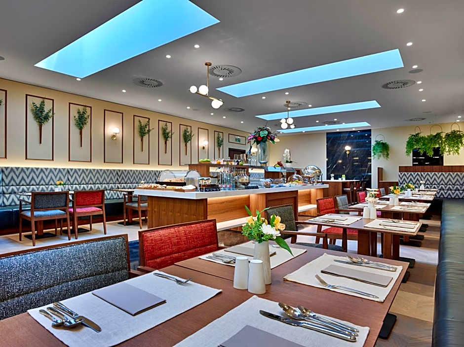 EST Grand Hotel Savoy