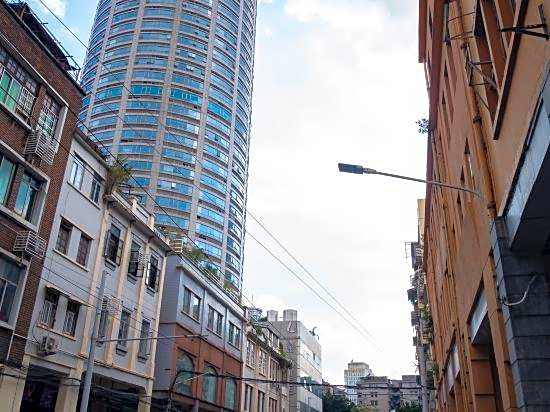 Wenxing Hotel (Guangzhou Beijing Road Pedestrian Street Haizhu Square Subway Station)