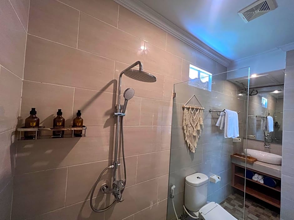 Grand Yuna Hotel Nusa Penida