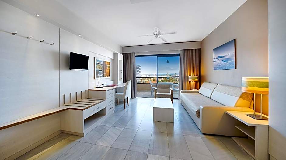 BULL Eugenia Victoria & SPA