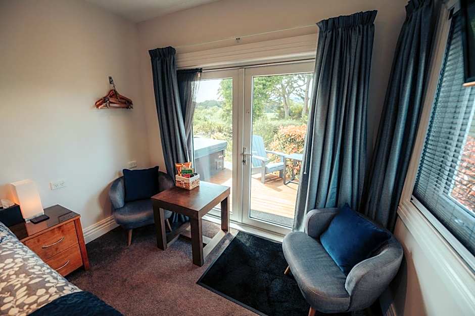 Two Rivers Ohakune - Boutique Bed and Breakfast